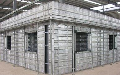 建筑铝模板